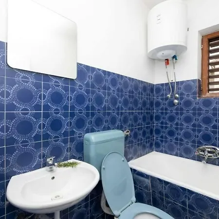 Belindas Place Апартаменты